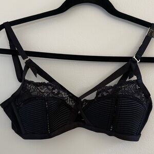Dita Von Teese Retro Satin and Lace Bra, NWT, 34C